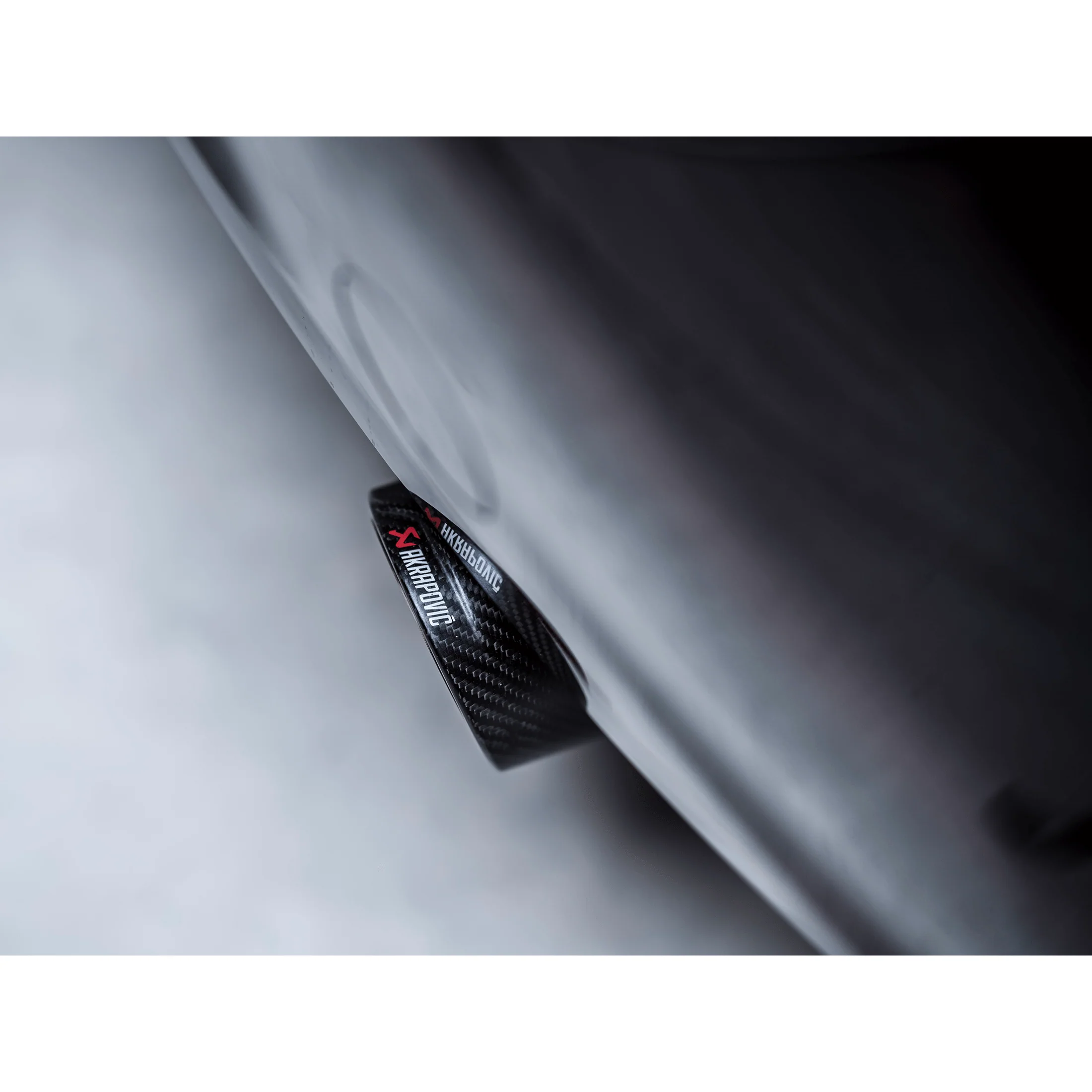 BMW 340i / 440i (F30 / F31 / F32 / F33 / F36) OPF/GPF | Akrapovic | Slip-On Line (Titanium) - Image 8