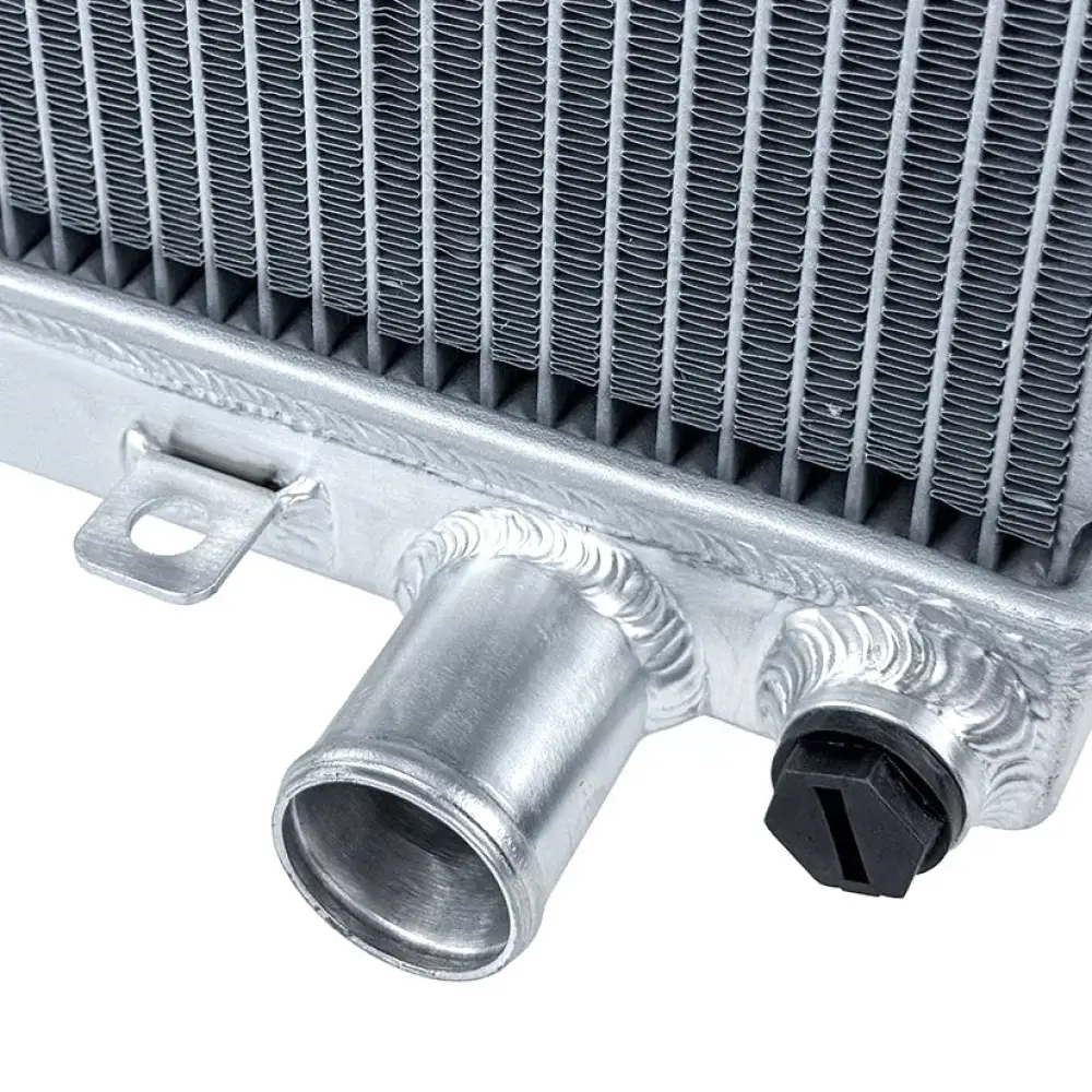 CSF High-Performance All-Aluminum Radiator Nissan Skyline GT-R R33 - Image 2