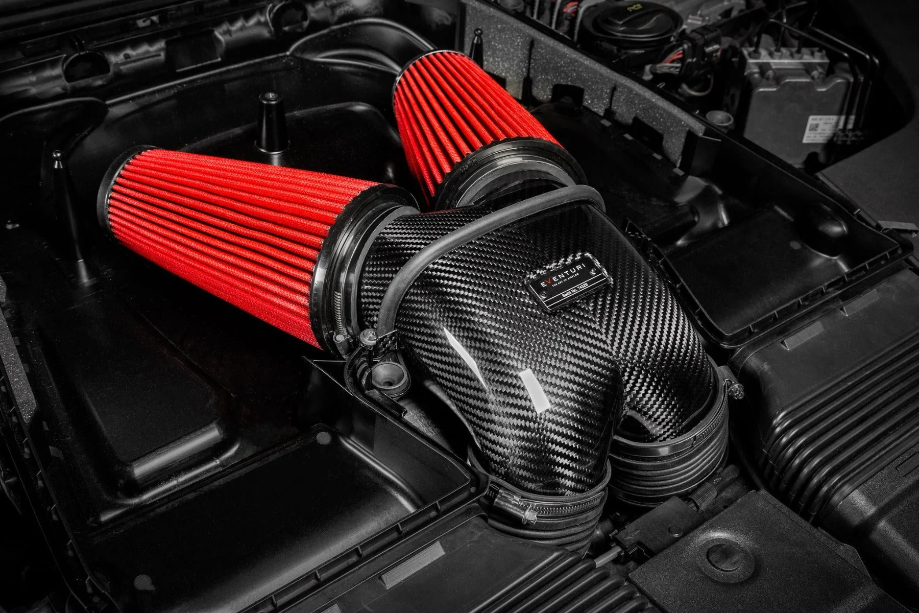 Eventuri Carbon Fibre Intake System - Lamborghini Urus - Image 2