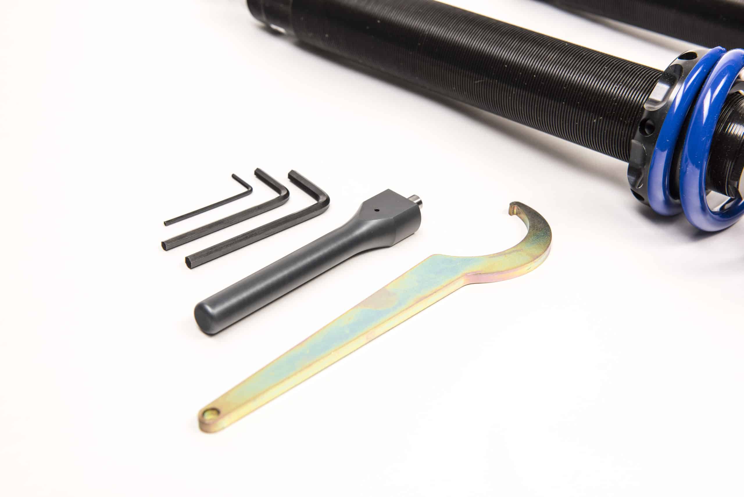 Racingline Track Suspension Kit – 2 Way Adjustable/Rear Coilover Inc. Top Mount – VWR340000-G7 - Image 4